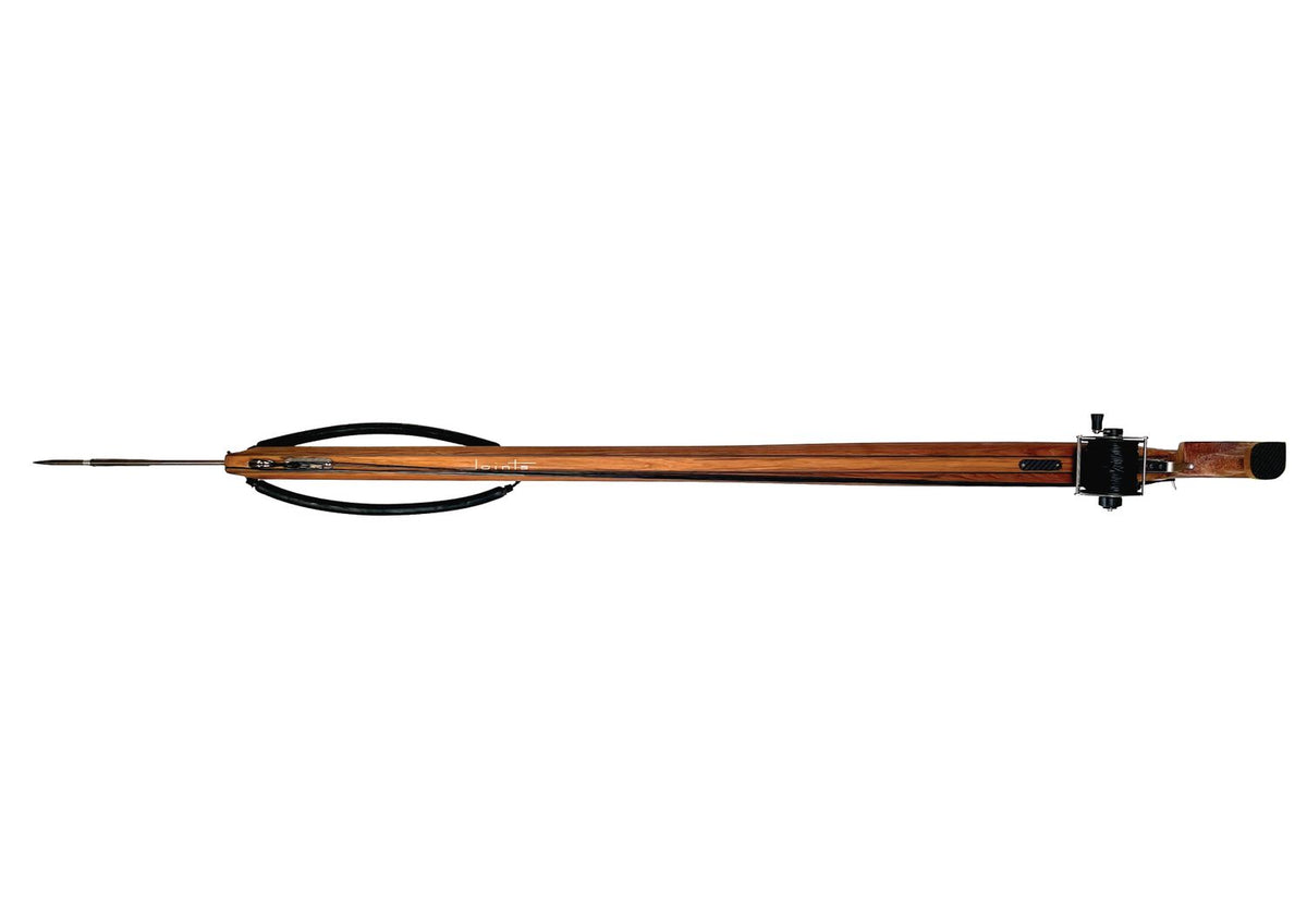 Carbon fiber construction of the UTU 120 Reef Speargun